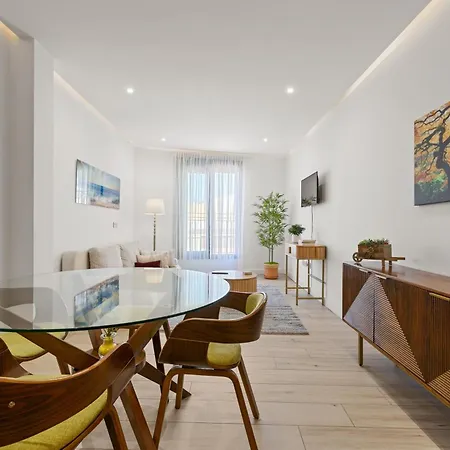 Penthouse Old Town Daire *